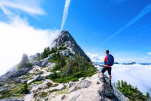 Read more about the article Solo Hiking Tips: How to Stay Safe on the Trail